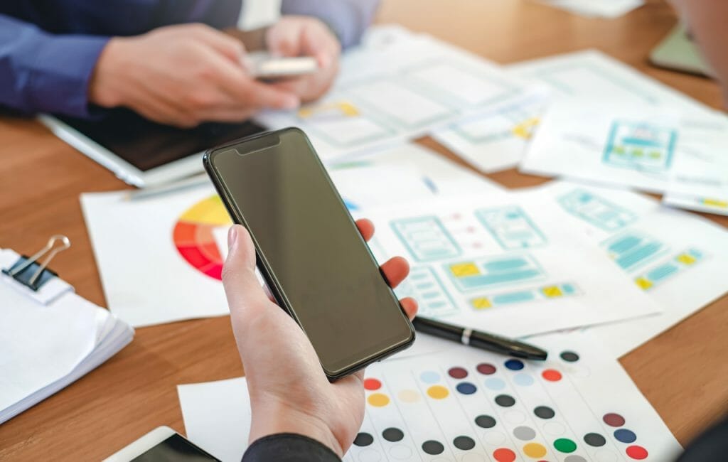 Team works on colors for web redesign