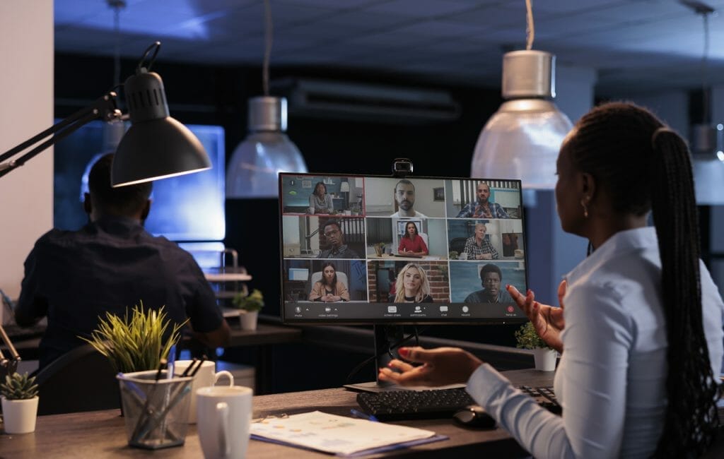 Team using Zoom provide Virtual Support